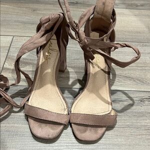 Lulus Pink Wrap Heel